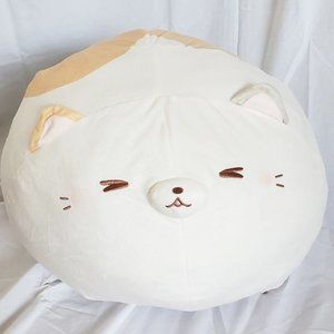 Toreba Exclusive - Round & Chubby Kissy Calico Neko Cat Plushie